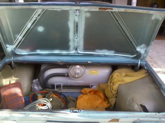 ขาย fiat 125 special ติดแก็ส lpg ทำสีใหม่ ภายในสวย แอร์เย็น รถหลวงน้าครับ ฝากขาย ราคา 35000  บาทครับ  สนใจคุยกันได้ครับ 0821287055  ครูเจมส์