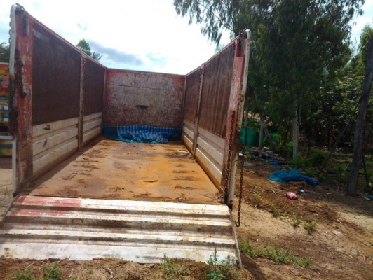 **325,000 บ.ต่อรอง** ขายลูกพ่วง2คานไม่ดั้มคอกเกษตรอู่มีโชค ปี46 ยาว6.20ม. ช่วงล่างดี เพลากลม คัสซีสวยไม่ปะไม่ดาม ไม่มีบวม พื้นสวยไม่ผุ ฝาข้างสวย คอกเหล็กเกษตรสภาพสวย ไม่โก่ง ไม่ผุ สีสันดี ยางดี8เส้น โดยรวมทรงสวย ครับ วิ่งงานใช้งาน ปกติ พร้อมใช้ งาน เอกสาร