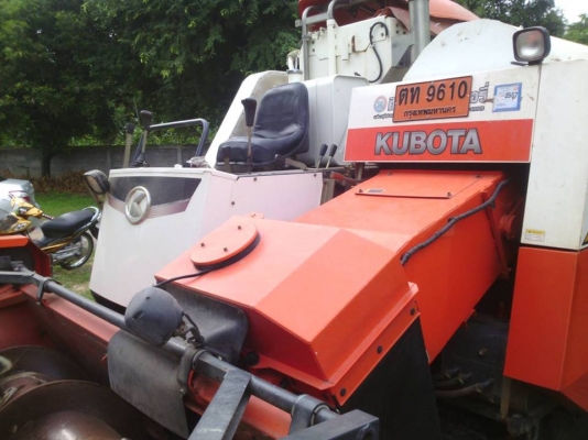 ***ขายแล้วครับขอบคุณ Truck2hand ขายรถเกี่ยวข้าวแบบรองกระสอบ KUBOTA DC60 Plus ปี53 เดิมๆบางๆ เครื่องเดิมปั้มเดิม ใช้งาน1,5xx ชั่วโมง เครื่องแน่นแรง แห้งดีไม่เยิ้ม ปั้มดี แรง ทำงานดี เร็ว คล่องตัว ช่วงล่าง80-90\% แทร็ก โรลเลอร์ สภาพดี ท่อส่งไม่ผุ ท้ายไม่มีบุ ***ขายแล้วครับขอบคุณ Truck2hand ขายรถเกี่ยวข้าวแบบรองกระสอบ KUBOTA DC60 Plus ปี53 เดิมๆบางๆ เครื่องเดิมปั้มเดิม ใช้งาน1,5xx ชั่วโมง เครื่องแน่นแรง แห้งดีไม่เยิ้ม ปั้มดี แรง ทำงานดี เร็ว คล่องตัว ช่วงล่าง80-90\% แทร็ก โรลเลอร์ สภาพดี ท่อส่งไม่ผุ ท้ายไม่มีบุ