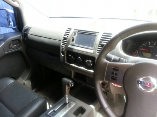 --------------ขาย Nissan Navara สีขาว---------------