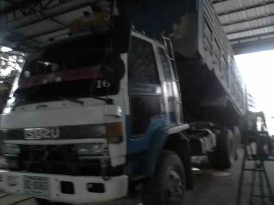 ขายด่วนครับ พ่วง ลูก 3 คาน ISUZU ROCK 210 คัสซี FXZ13NFY-3901938 เครื่อง V8 F17C-A18970 รถสวยพร้อมใช้งาน เอกสารพร้อมโอนครับ