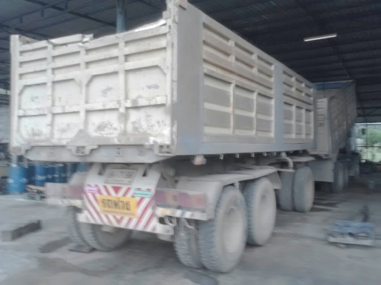 ขายด่วนครับ พ่วง ลูก 3 คาน ISUZU ROCK 210 คัสซี FXZ13NFY-3901938 เครื่อง V8 F17C-A18970 รถสวยพร้อมใช้งาน เอกสารพร้อมโอนครับ