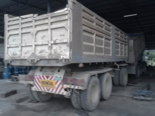 ขายด่วนครับ พ่วง ลูก 3 คาน ISUZU ROCK 210 คัสซี FXZ13NFY-3901938 เครื่อง V8 F17C-A18970 รถสวยพร้อมใช้งาน เอกสารพร้อมโอนครับ