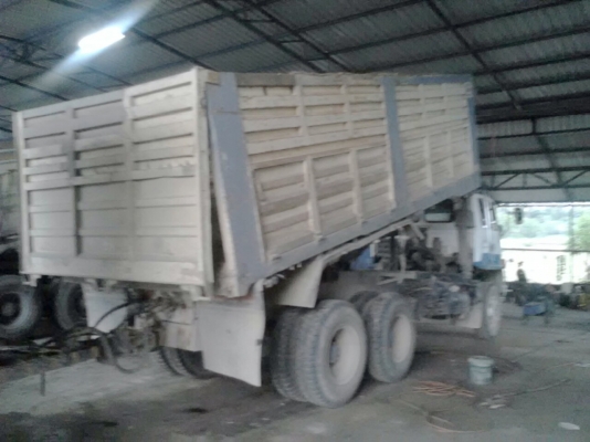 ขายด่วนครับ พ่วง ลูก 3 คาน ISUZU ROCK 210 คัสซี FXZ13NFY-3901938 เครื่อง V8 F17C-A18970 รถสวยพร้อมใช้งาน เอกสารพร้อมโอนครับ