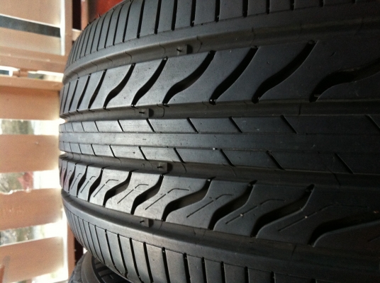 ขายยาง Michelin primacy lc 205 55 r16 สภาพสวยแจ่ม