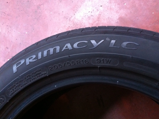 ขายยาง Michelin primacy lc 205 55 r16 สภาพสวยแจ่ม