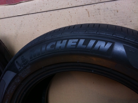 ขายยาง Michelin primacy lc 205 55 r16 สภาพสวยแจ่ม
