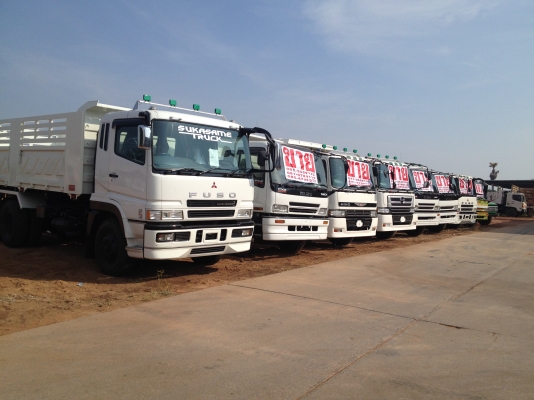 มีรถบรรทุก 6-10 ล้อหลายคันให้เลือกครับ ทั้ง HINO ISUZU MITSUBIHI ดั้มพ์เกษตร ดั้มพ์ดิน หลายราคาพร้อมเล่มทะเบียนครับ สนใจรีบเลยครับ มีรถบรรทุก 6-10 ล้อหลายคันให้เลือกครับ ทั้ง HINO ISUZU MITSUBIHI ดั้มพ์เกษตร ดั้มพ์ดิน หลายราคาพร้อมเล่มทะเบียนครับ สนใจรีบเลยครับ