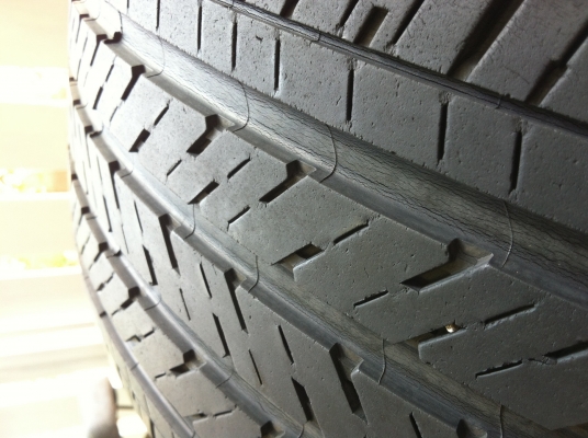ขายยาง Michelin Pilot HX MXM4 235/55 R17 สภาพสวย
