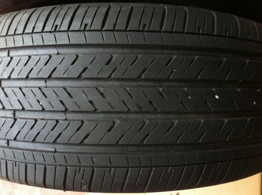 ขายยาง Michelin Pilot HX MXM4 235/55 R17 สภาพสวย