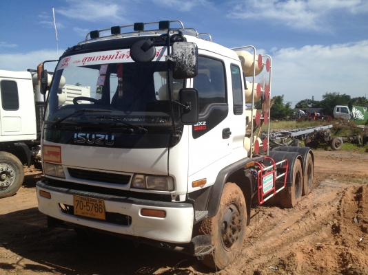 ขายๆๆๆๆครับ ISUZU DECA หัวลากระบบ NGV เครื่อง แดวู 340 แรงม้าพร้อมชุดคิตจูนแล้วพร้อมวิ่งภาาีไม่ขาด สนใจรีบเลยครับ