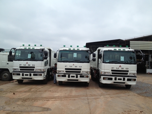 มี 10 ล้อ FUSO SUPERGRATE เครื่อง 6M70 380 แรงม้าระบบน้ำมัน กระบะดั้มพ์ดิน สวยๆเลยครับ พร้อมทะเบียนทุกคันคันสนใจต่อรองได้ครับ มี 10 ล้อ FUSO SUPERGRATE เครื่อง 6M70 380 แรงม้าระบบน้ำมัน กระบะดั้มพ์ดิน สวยๆเลยครับ พร้อมทะเบียนทุกคันคันสนใจต่อรองได้ครับ