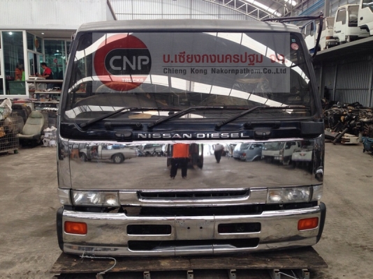 หัวเก๋ง NISSAN UD  สภาพสวย เก่าญี่ปุ่น