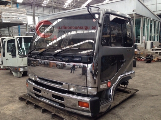 หัวเก๋ง NISSAN UD  สภาพสวย เก่าญี่ปุ่น