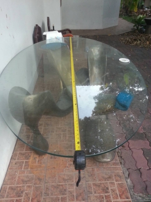 ขาย โต๊ะกระจกขาเป็นทองเหลือง ราคา 14000 ขาย โต๊ะกระจกขาเป็นทองเหลือง ราคา 14000