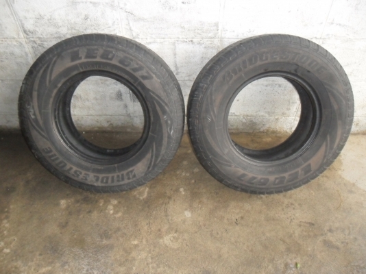 ยาง BRIDGESTONE 195R14 ปี07 สวยๆ 1 คู่ ราคา 1500 บาท