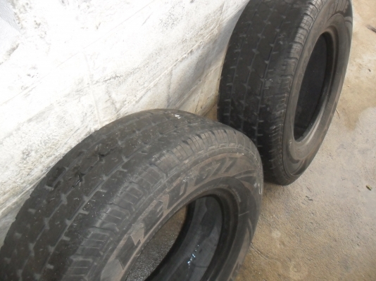 ยาง BRIDGESTONE 195R14 ปี07 สวยๆ 1 คู่ ราคา 1500 บาท