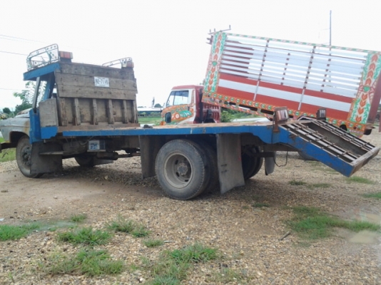 เทเลอร์ 6 ล้อหน้ายาว