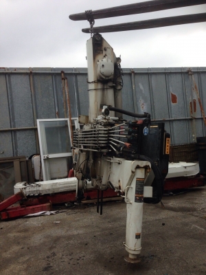 ขายเครนสลิงติดหลังรถบรรทุกของนำเข้าจากญี่ปุ่น ไม่เคยใช้งานในไทย