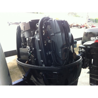 ขายเครื่องยนต์เรือ Suzuki DF115 4จังหวะ 4สูบระบบหัวฉีด มือสองจากญี่ปุ่น