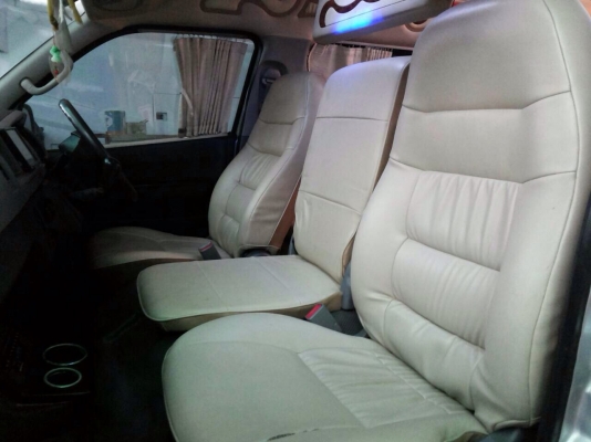 ขายรถตู้commuter หลังคาสูงVIP