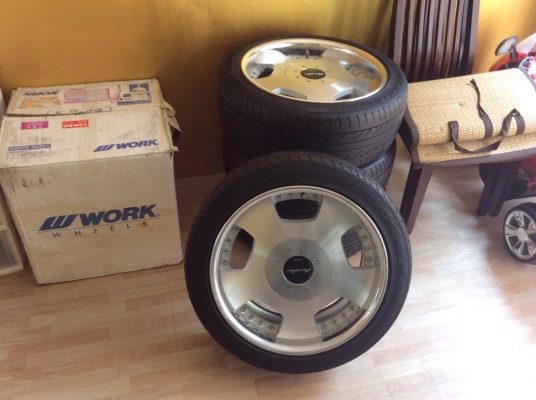 ขายรถตู้commuter หลังคาสูงVIP