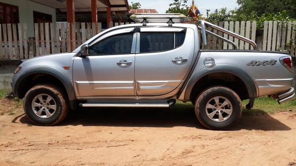 ขาย ไทรทัน 4 WD สภาพสวยๆๆๆๆ พร้อมใช้งาน ราคาเบาๆ