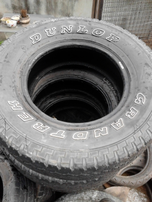 265/70R16 DUNLOP GRANDTREK  ตัวหนังสือขาว มี 3 เส้น TEL.081-427-3941
