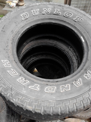 265/70R16 DUNLOP GRANDTREK  ตัวหนังสือขาว มี 3 เส้น TEL.081-427-3941