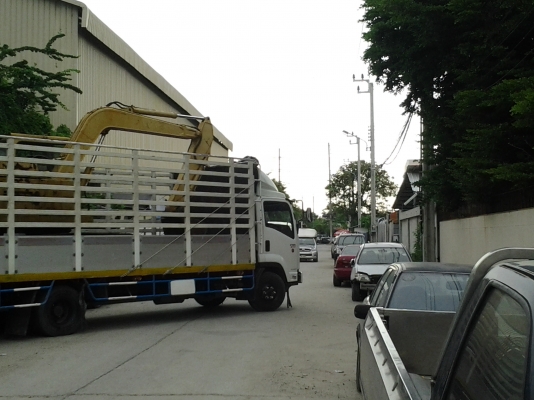 แจ้งลูกค้า สุราษฎร์ ครับ - ทางเราจัดส่งรถขุด PC 70 สภาพพร้อมใช้งานให้แล้วนะครับ รอรับได้เลยครับ แจ้งลูกค้า สุราษฎร์ ครับ - ทางเราจัดส่งรถขุด PC 70 สภาพพร้อมใช้งานให้แล้วนะครับ รอรับได้เลยครับ