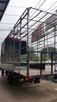 ขายรถหกล้อ ISUZU 3595195 Rockyตัวแรก เครื่อง 160 แรง ปี 46 แชสซีเดิม กระบะต่อช่วงยาว 7 เมตร