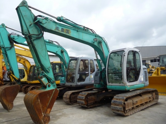 ขายรถขุดนำเข้าจากญี่ปุ่น KOBELCO SK135SR-1