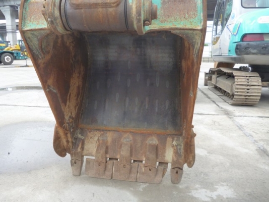 ขายรถขุดนำเข้าจากญี่ปุ่น KOBELCO SK135SR-1