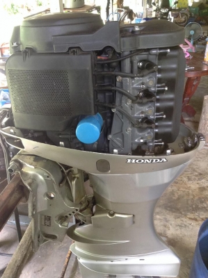 Honda 50 hp 4 จังหวะ โช๊ค สตาร์ทไฟฟ้า สภาพพร้อมใช้ Honda 50 hp 4 จังหวะ โช๊ค สตาร์ทไฟฟ้า สภาพพร้อมใช้
