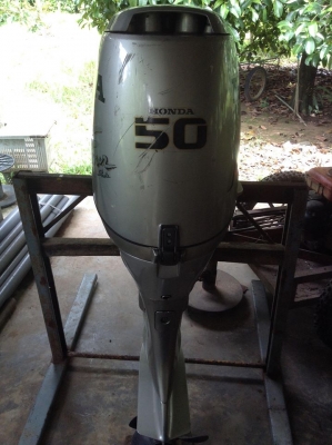 Honda 50 hp 4 จังหวะ โช๊ค สตาร์ทไฟฟ้า สภาพพร้อมใช้ Honda 50 hp 4 จังหวะ โช๊ค สตาร์ทไฟฟ้า สภาพพร้อมใช้