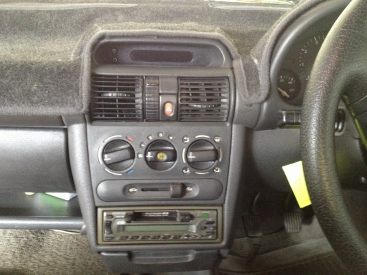 opel corsa ปี94 เกียร์ธรรมดา 3 ประตู จัดไป 40000 พอ opel corsa ปี94 เกียร์ธรรมดา 3 ประตู จัดไป 40000 พอ