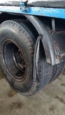 ขายรถบรรทุกตู้แห้งหกล้อ ISUZU FTR33P2Y ปี 47 เครื่อง 6HH1-200 แรง พร้อมใช้งาน