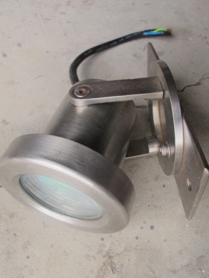 ขายไฟใต้น้ำLANEXโคมสแตนเลสทั้งตัวมี13ดวง