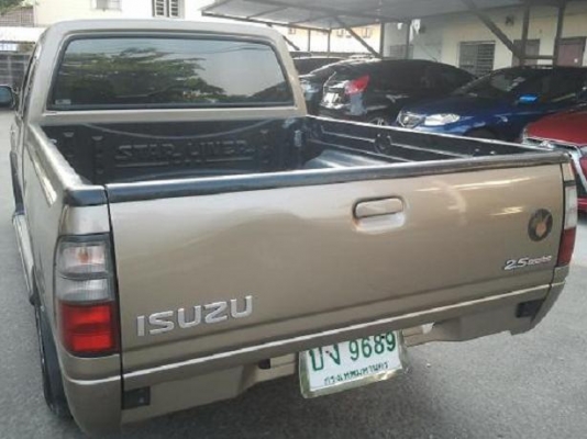 ISUZU SLX 2500 ปี 2001 ISUZU SLX 2500 ปี 2001