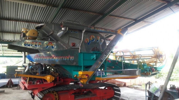 ขายรถเกี่ยวข้าวไทยเจริญ การช่าง