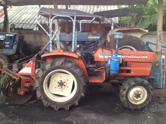 ขายรถไถ HINOMOTO 4WD สามสูบ 18 แรง