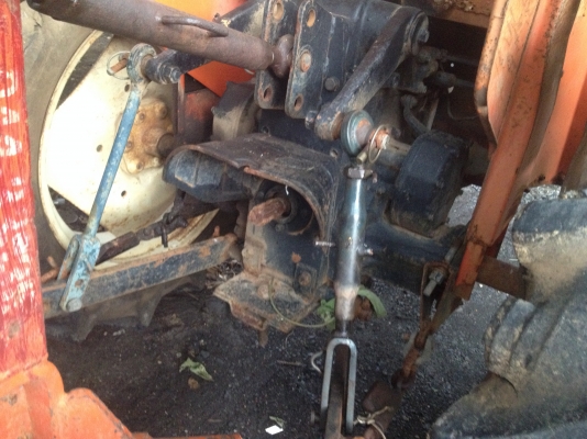 ขายรถไถ HINOMOTO 4WD สามสูบ 18 แรง