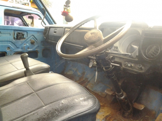 ISUZU KS เครื่อง 4BE1 Fหน้า ยกหัวได้ 110 แรงม้า กะบะยาว 5 เมตร ภาษีขาด 55 ISUZU KS เครื่อง 4BE1 Fหน้า ยกหัวได้ 110 แรงม้า กะบะยาว 5 เมตร ภาษีขาด 55