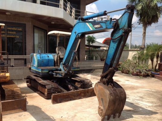 ขายรถแบคโฮ KOBELCO SK042 (ขนาดเท่าPC40)