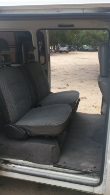 รถตู้เล็ก พร้อมใช้ 130,000 ต่อลองได้ รถตู้เล็ก พร้อมใช้ 130,000 ต่อลองได้