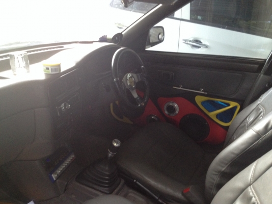 รถนิสสันnvปี่2540ติดแก็สlpgรดสวยพร้อมใช้