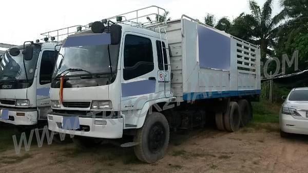 ISUZU 10 ล้อ FVM 200 แรงม้า มีทั้งหมด 19 คัน ขายคันละ 1,450,000 บาท