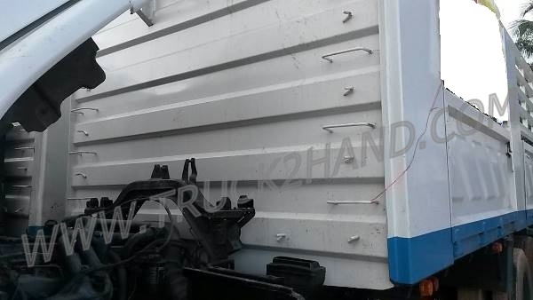 ISUZU 10 ล้อ FVM 200 แรงม้า มีทั้งหมด 19 คัน ขายคันละ 1,450,000 บาท