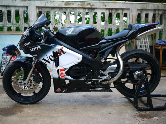 ขาย Nc30 พร้อมทะเบียนแท้ แฟริ่ง Cbr1000 08 ท่อสูตรออกตูด รถสวยเครื่องดีเลย ราคา 110000