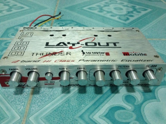 ปรีแอมป์ layout มือสองเสียงดีแนวโชว์ขาย 950 บาท